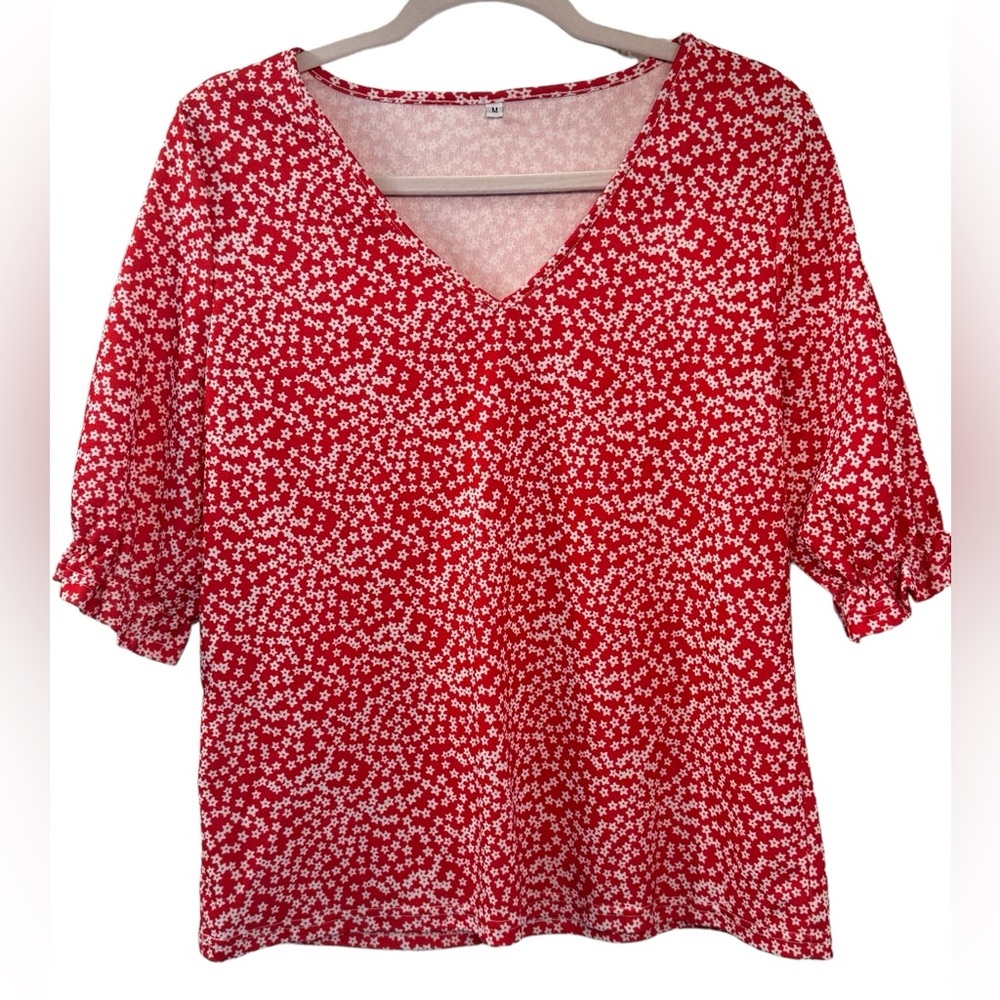 Womans short sleeve red top with white stars, size‎ medium